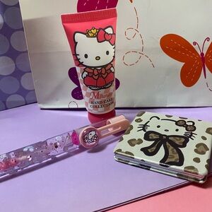 Hello Kitty Purse Bundle